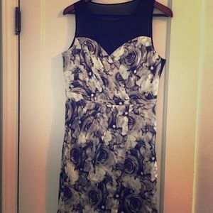 Cynthia Steffe Grey Floral Dress Size 8