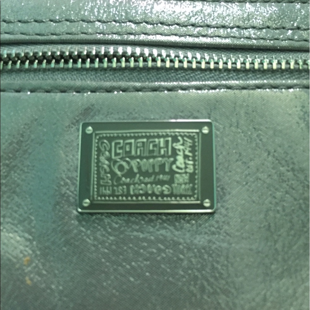Coach wristlet - Picture 2 of 4