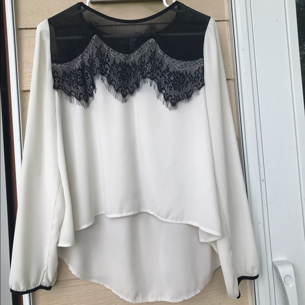 Lace detail blouse💕SUMMER SALE💕