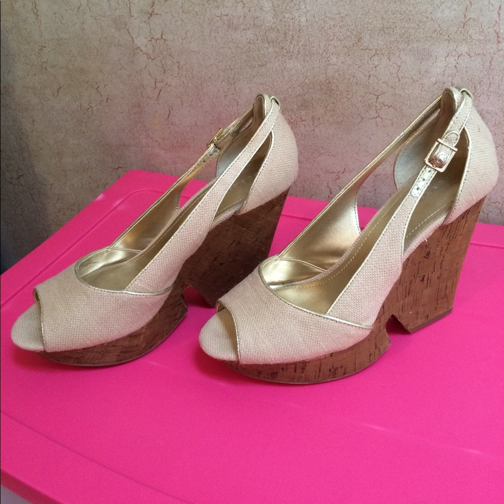 4.5-5" wedge heel!