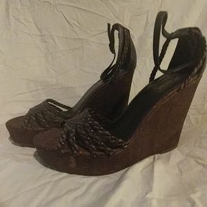 Size 10 Brown Santana wedges