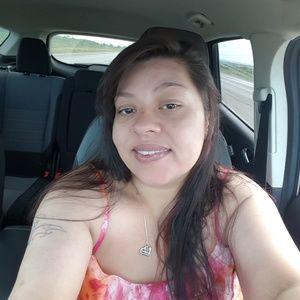 Meet your Posher, Michele