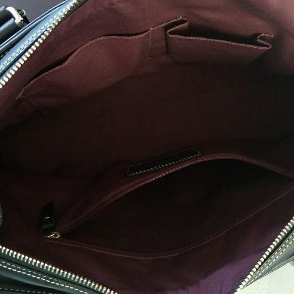 Coach - Picture 5 of 8