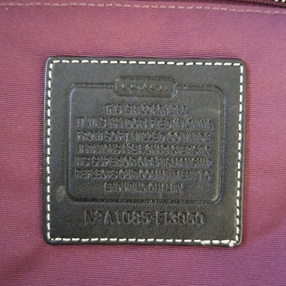 Coach - Picture 8 of 8