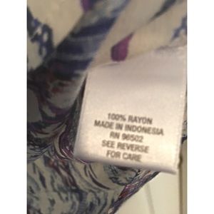 Dress Barn Tops - Silky Tie Waist Button up Blouse 2X plus size Dress Barn Tops - Silky Tie Waist Button up Blouse 2X plus size