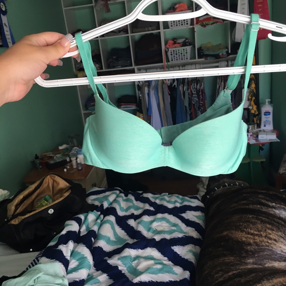 VS 34B blue bra