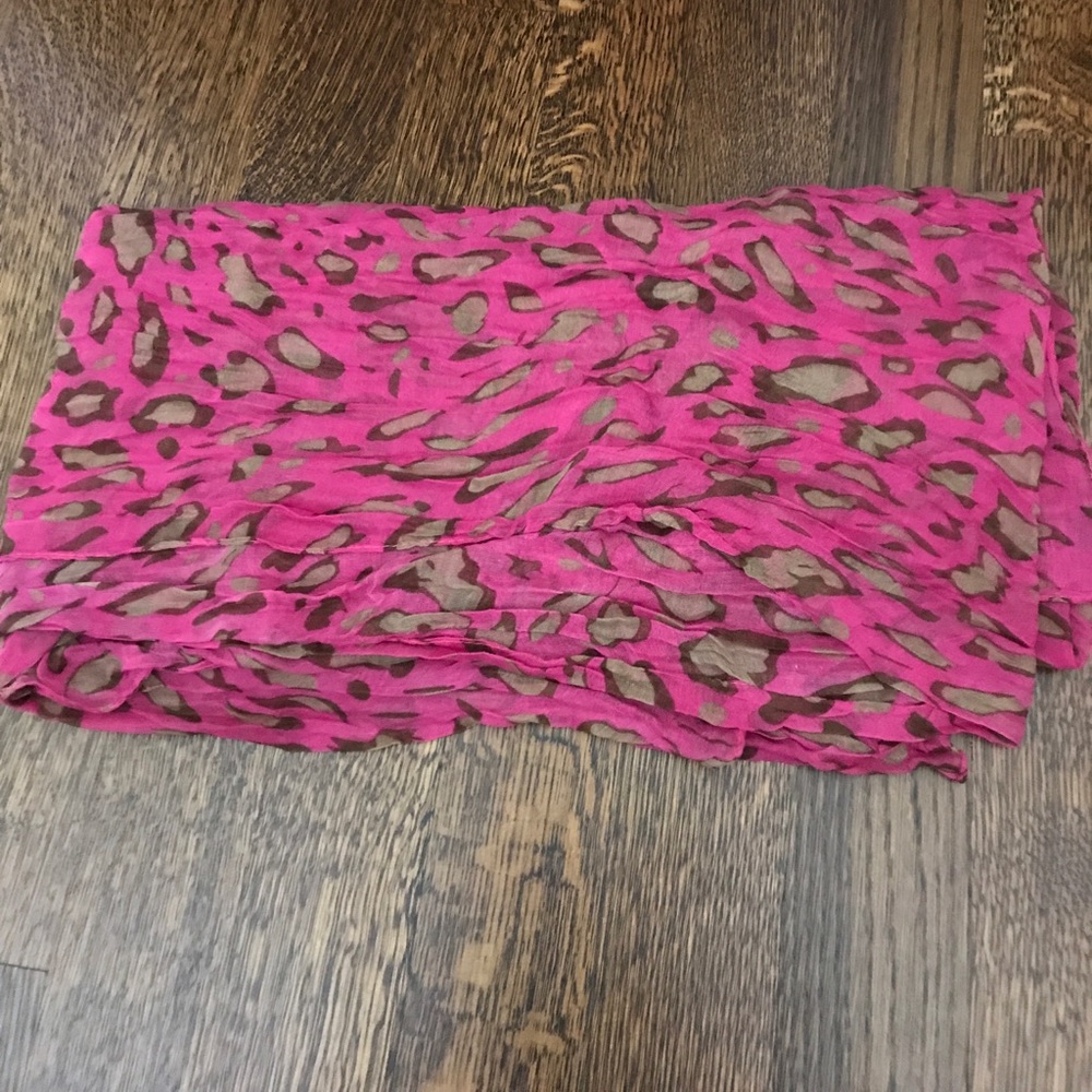 Pink Leopard Scarf