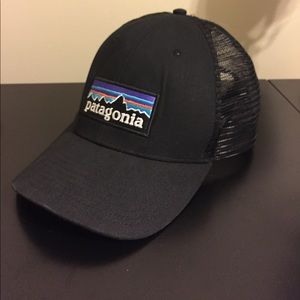 Patagonia Trucker Hat in Black