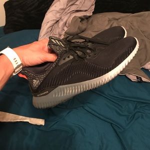 Adidas alpha bounce sz 12