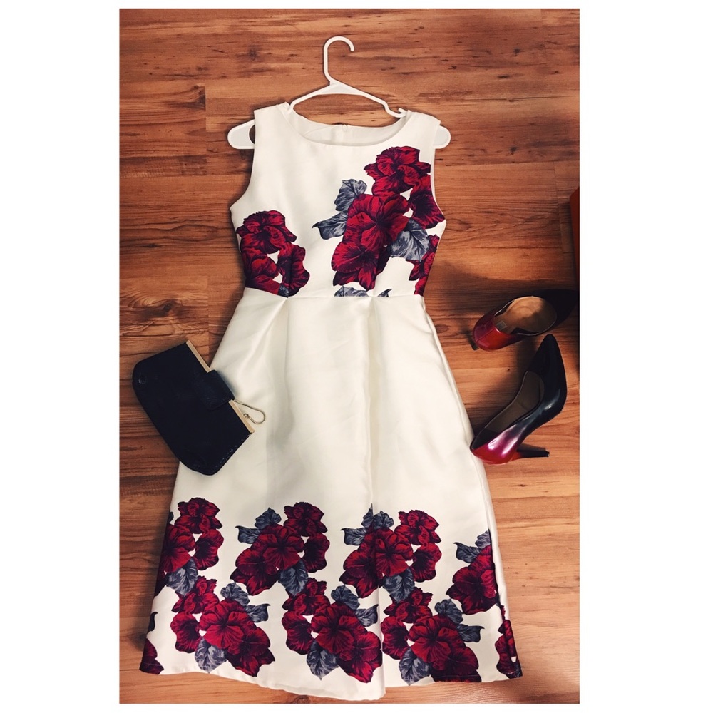 A flower formal dress