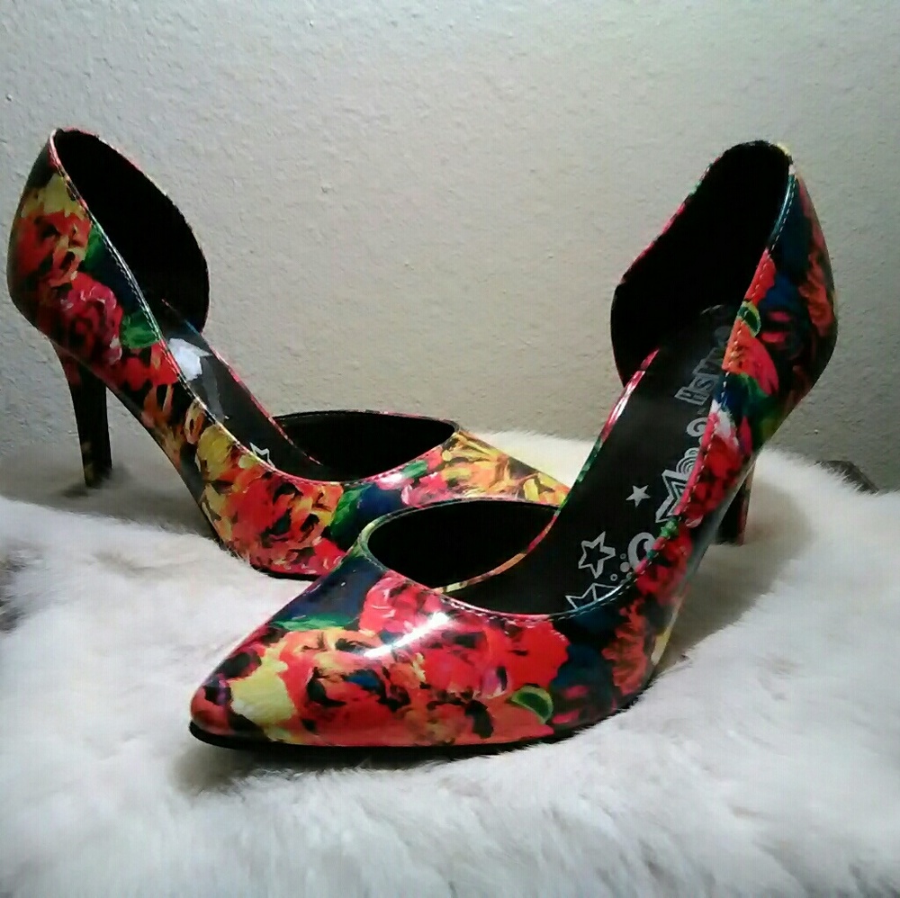 Brash flower print heels