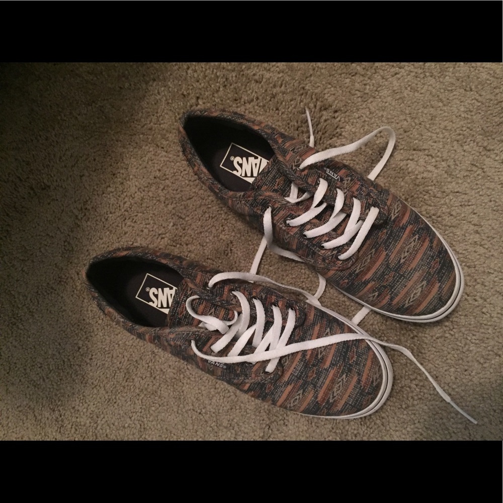 Multicolor Vans