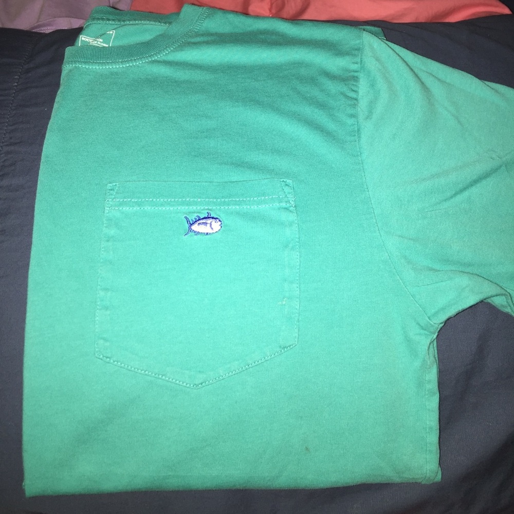 Southern Tide pocket tee