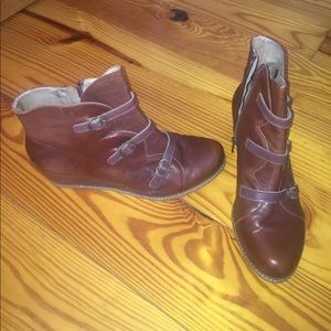 Eric Michael Lena boots