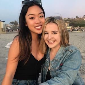 Meet your Posher, Vivian