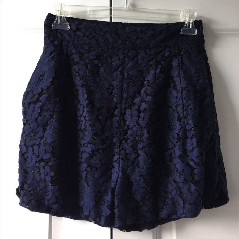 Zara Trafaluc Navy Blue Lace High Waisted Shorts - Picture 2 of 6
