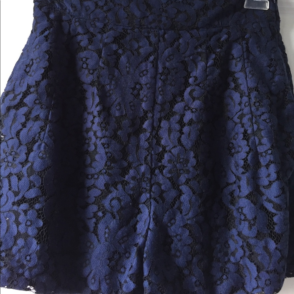 Zara Trafaluc Navy Blue Lace High Waisted Shorts - Picture 4 of 6