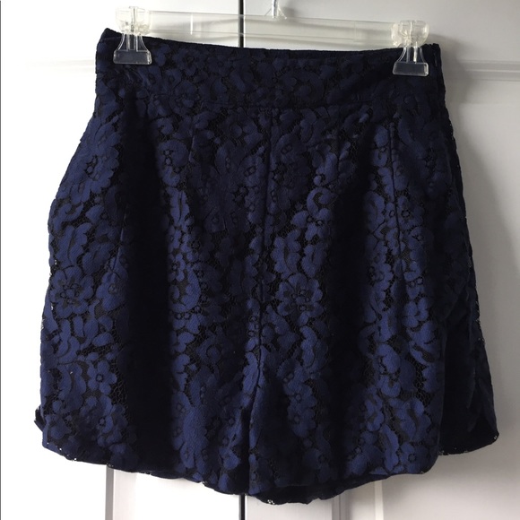 Zara Trafaluc Navy Blue Lace High Waisted Shorts - Picture 2 of 6
