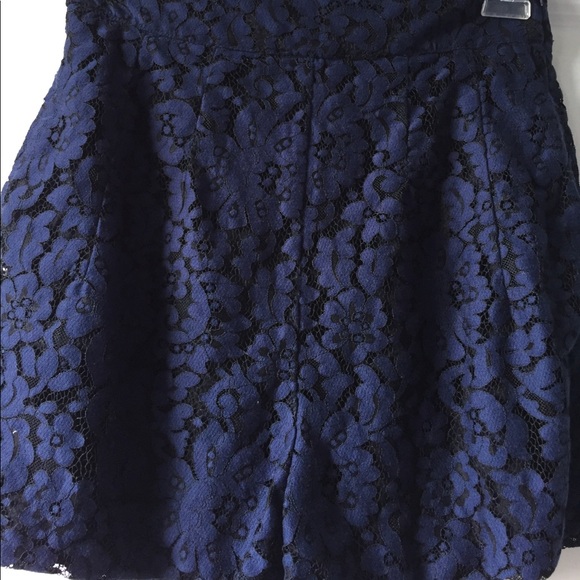 Zara Trafaluc Navy Blue Lace High Waisted Shorts - Picture 4 of 6