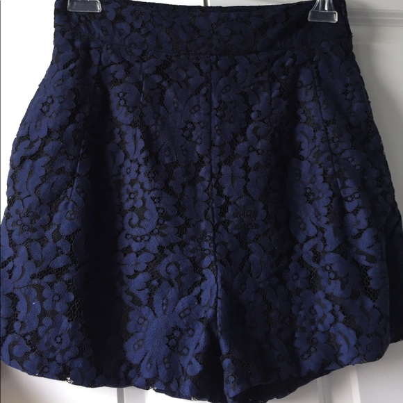 Zara Trafaluc Navy Blue Lace High Waisted Shorts - Picture 3 of 6