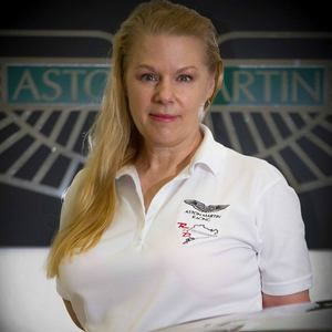 Meet your Posher, Janeen