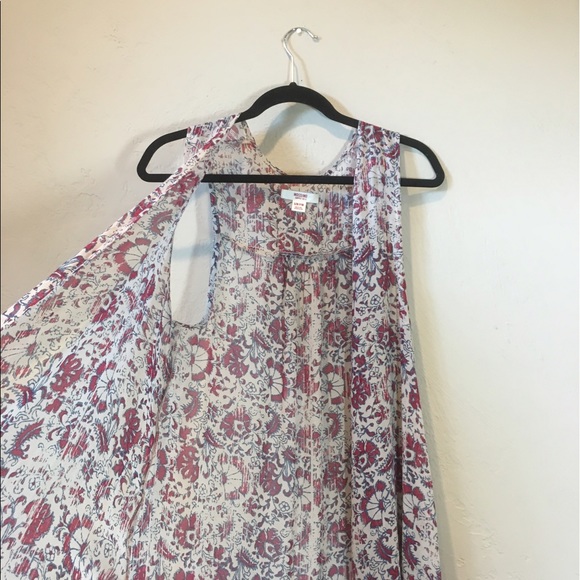 Boho floral vest! Worn once! Perfect condition! - Picture 3 of 4