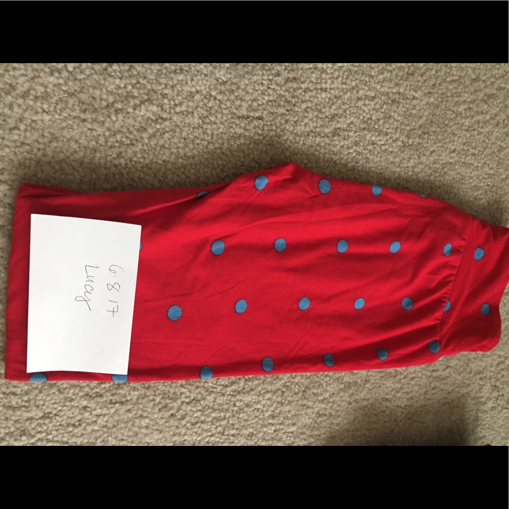 Os polkadot Lularoe leggings