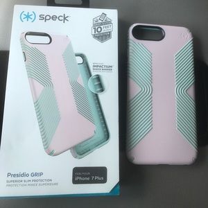 iPhone 6/7 plus Speck Case
