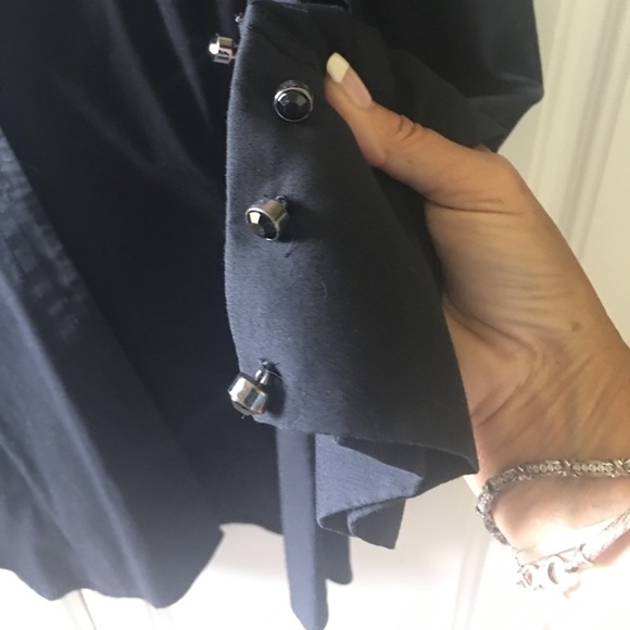 Button down shirt - Picture 2 of 4