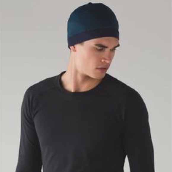 Lululemon out run beanie - Picture 4 of 4