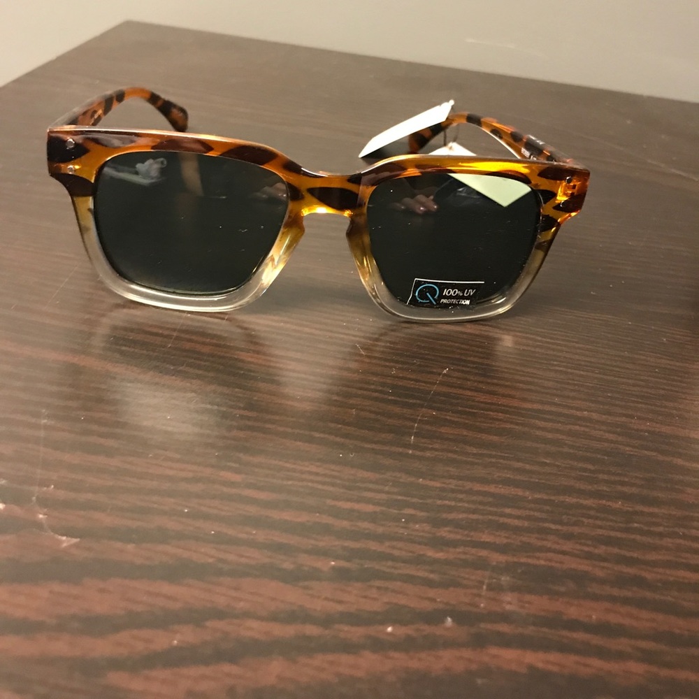 Quay Australia Bobby wayfarers