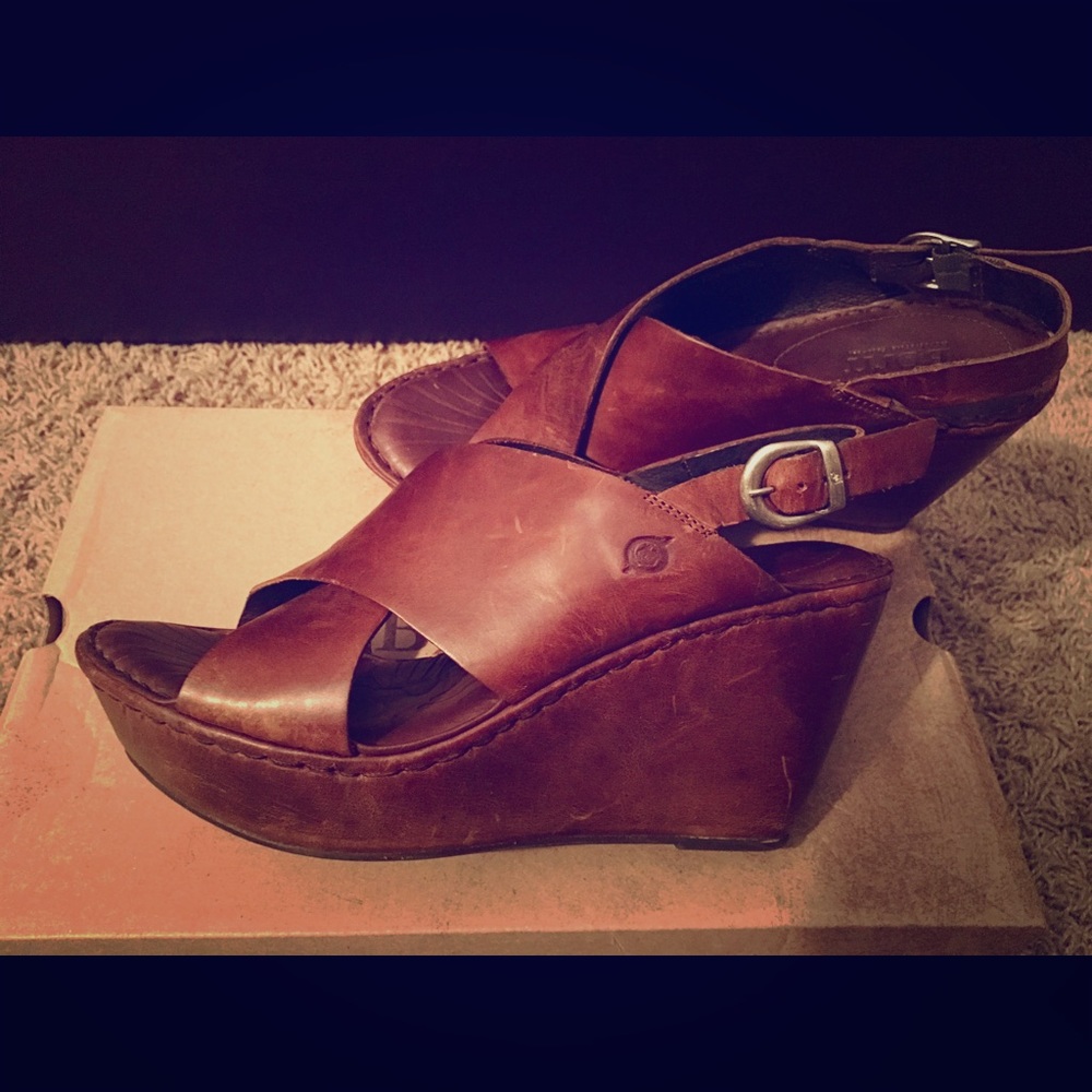 🦋Emmy Brown 🦋Born Sandals