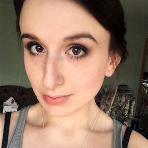 Meet your Posher, Catie