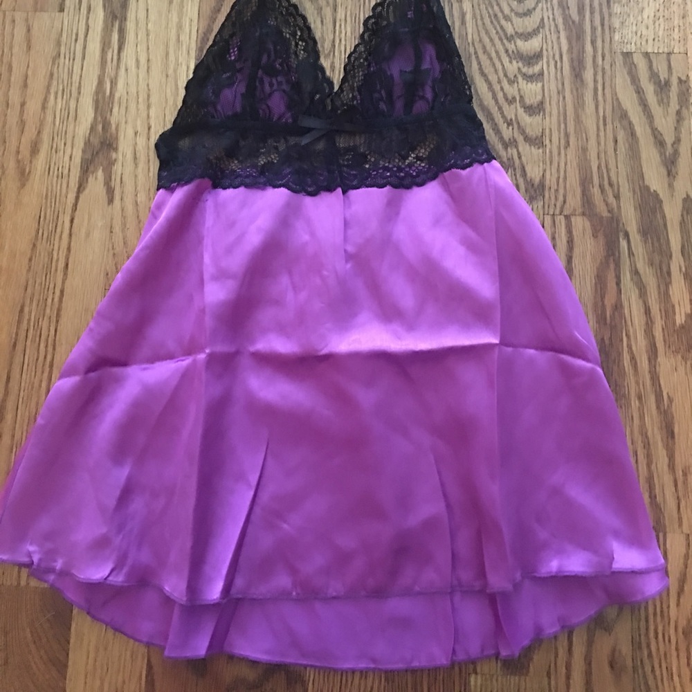 Purple and black nighty size one size
