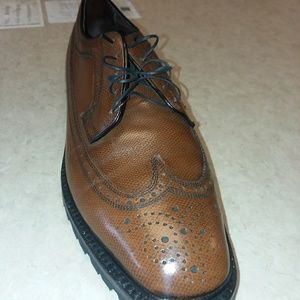 Johnston & Murphy wingtip shoes