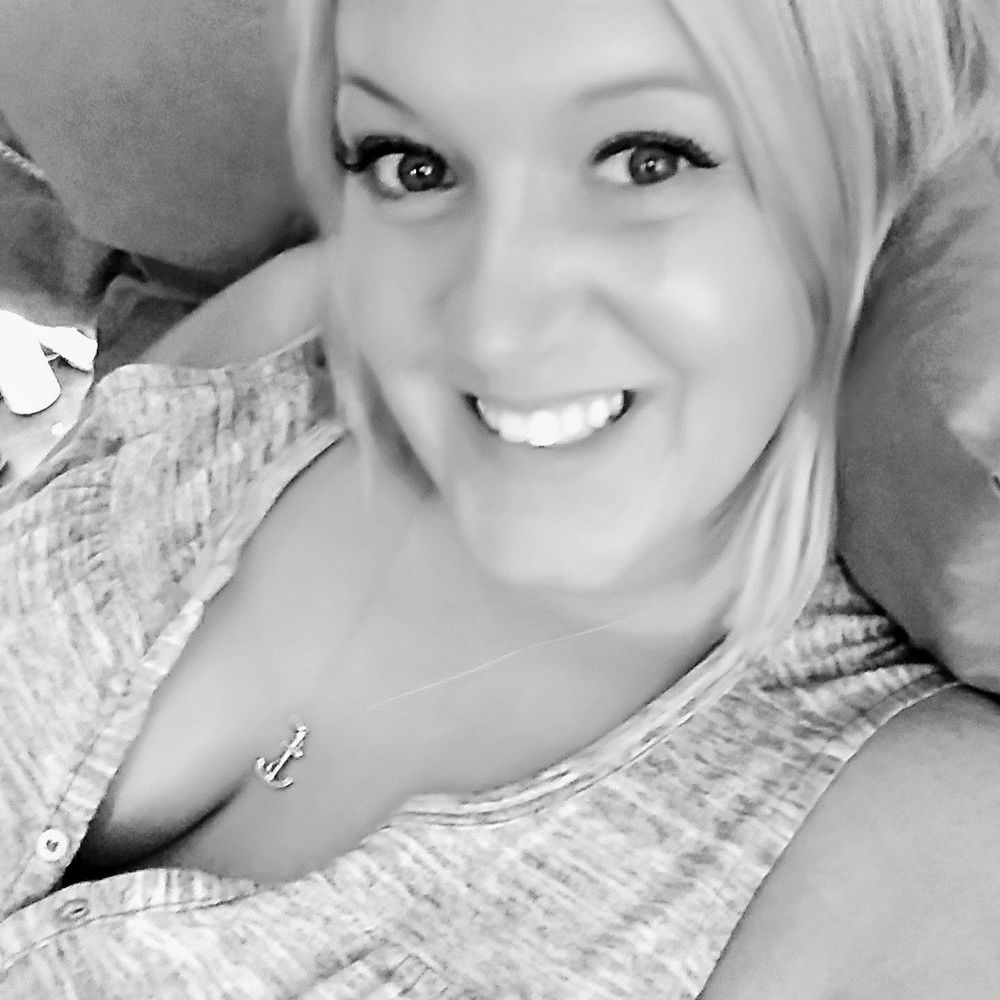 Meet your Posher, Hillary