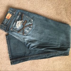 BKE Harlow distressed jeans