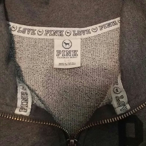 🚫SOLD🚫Victoria's Secret Gray Half Zip Sweatshirt - Picture 4 of 4
