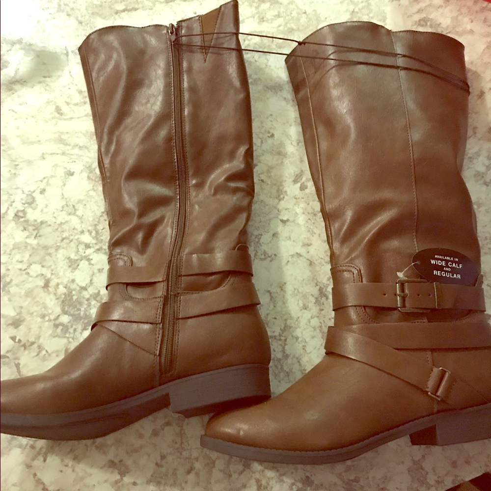 Leather boots