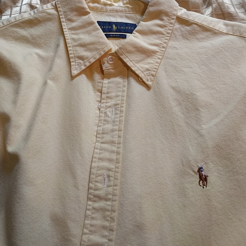 Polo short sleeve button up