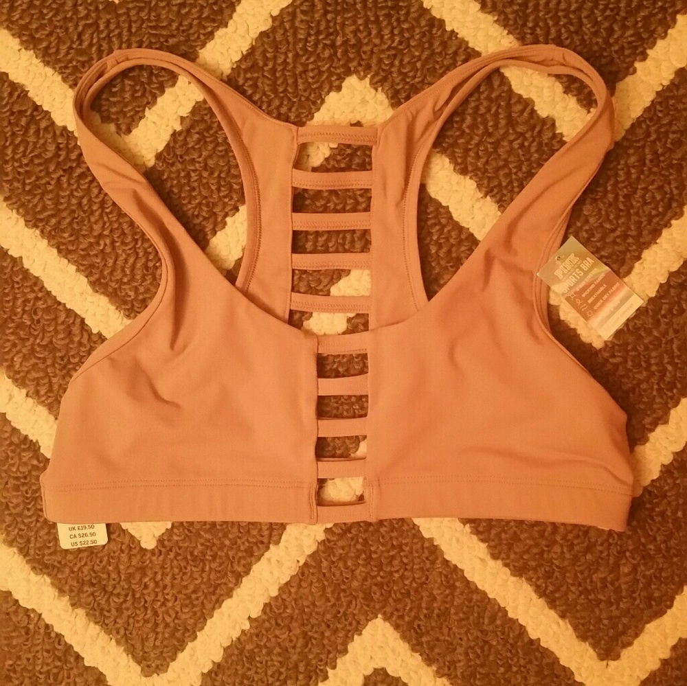 VS Pink Ultimate sports bra