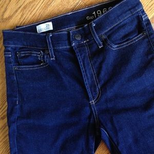 Gap High Rise skinny jeans