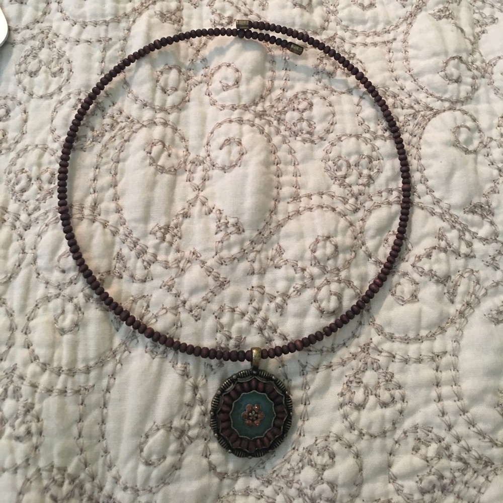 Lia Sophia choker
