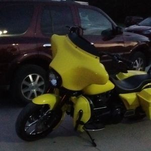 Meet your Posher, Leon