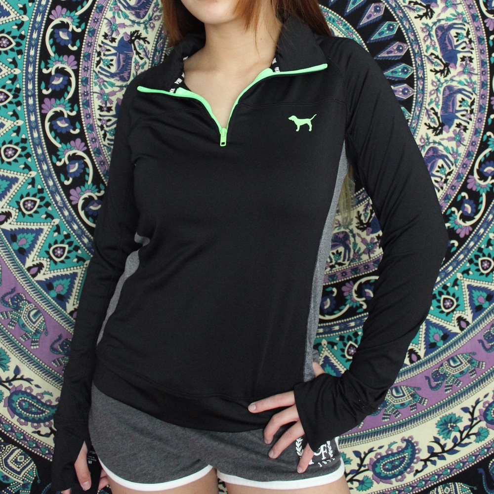 💖NWOT💖 VS PINK ULTIMATE HALF-ZIP