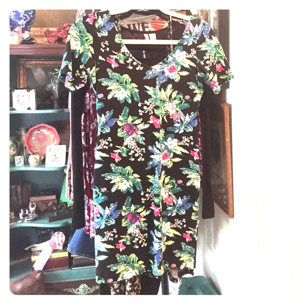 Floral Bodycon Vneck