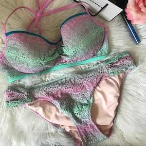 Victoria's Secret bright & colorful Bikini sz M