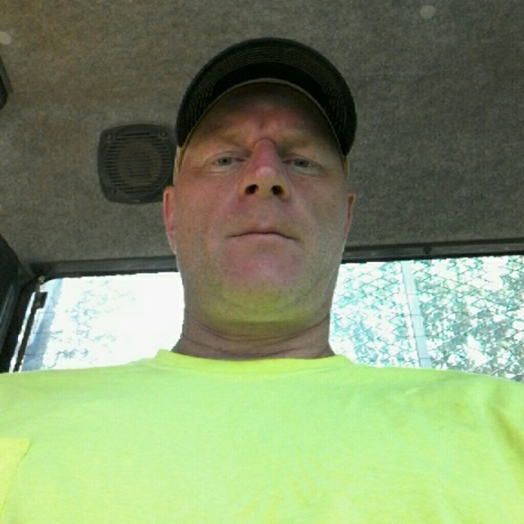 Meet your Posher, James - Picture 1 of 1