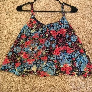 PAC sun crop top size small