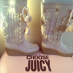 Juicy Couture Knit Boots *rare*